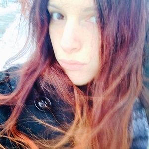 Meet your Posher, Cora